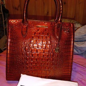 Brahmin Handbag NWT!!
